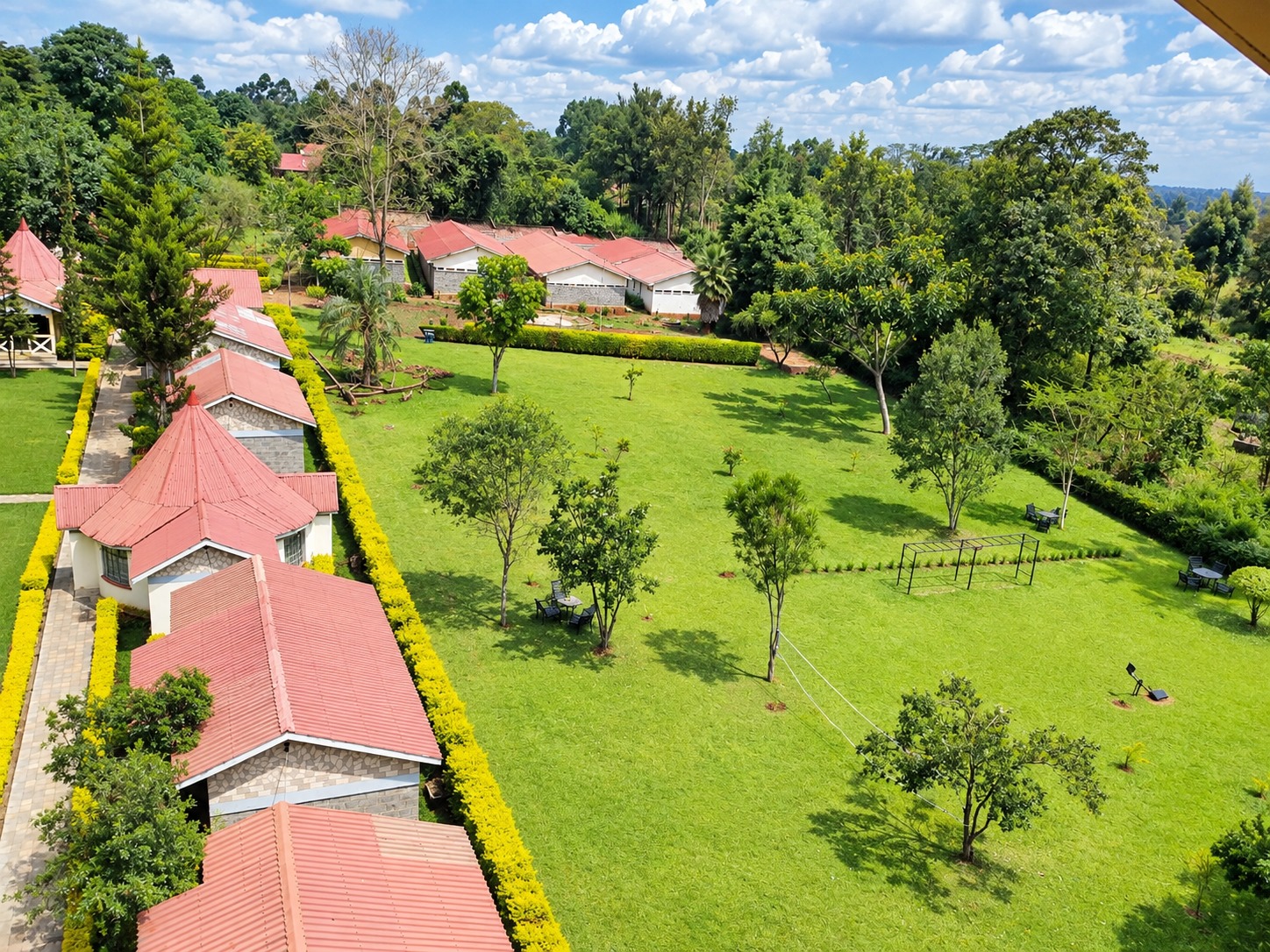 Lush Tropical Gardens & Lawns