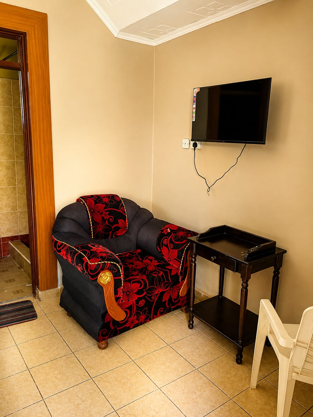 LE-VOYAGE deluxe room interior